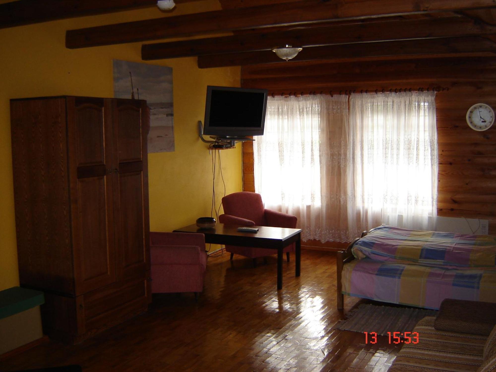 Viesu Nams Mezu 13 Hotel Ventspils Bagian luar foto
